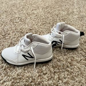 New Balance baseball cleats never been worn